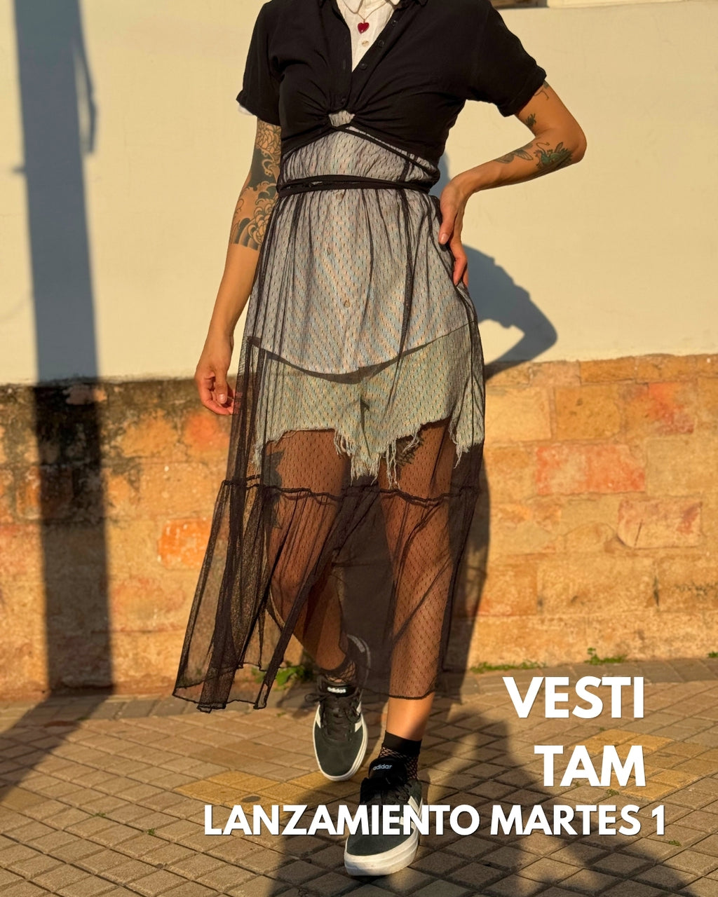 VESTI TAM